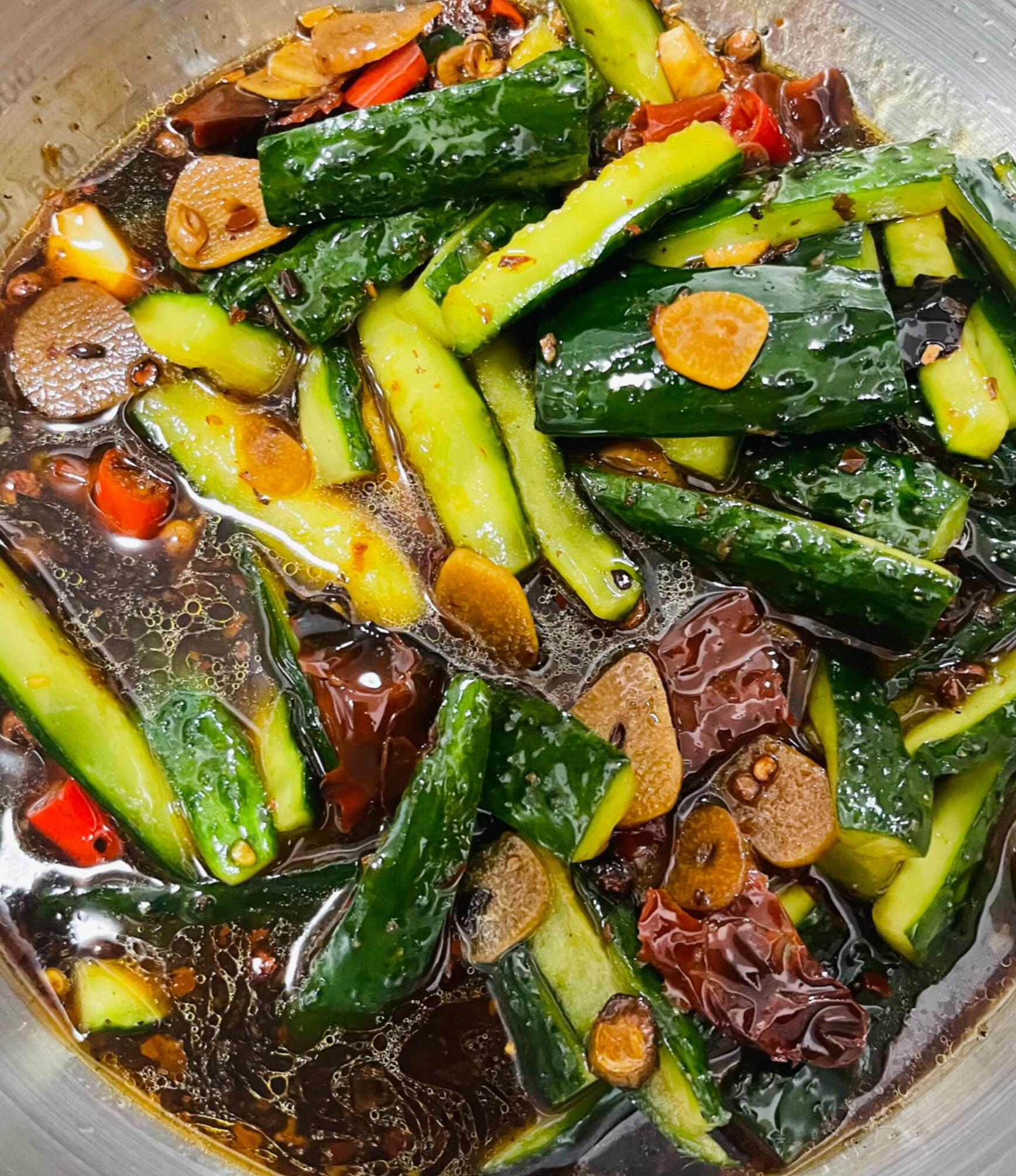 脆到爆汁的泡黄瓜❗️保姆级教程，新手零失败，追剧下酒绝了夏天没胃口？一定要试试