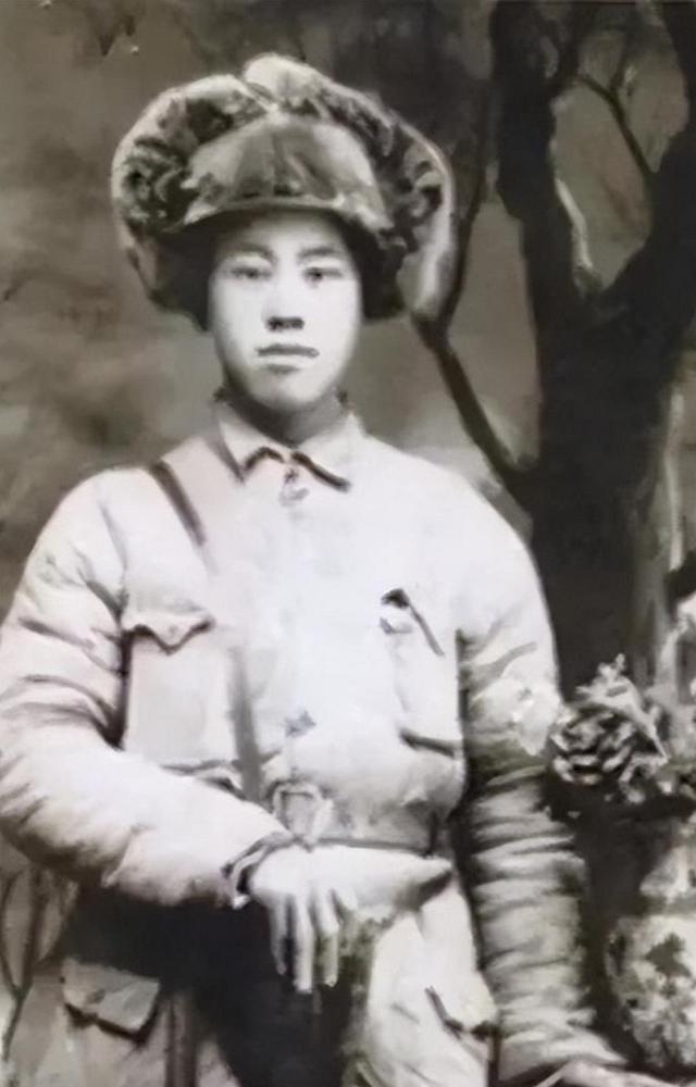 1936年，38岁的赵玉仙落入日军手里，日军把她扒光，然后钉在十字架上，赵玉仙的