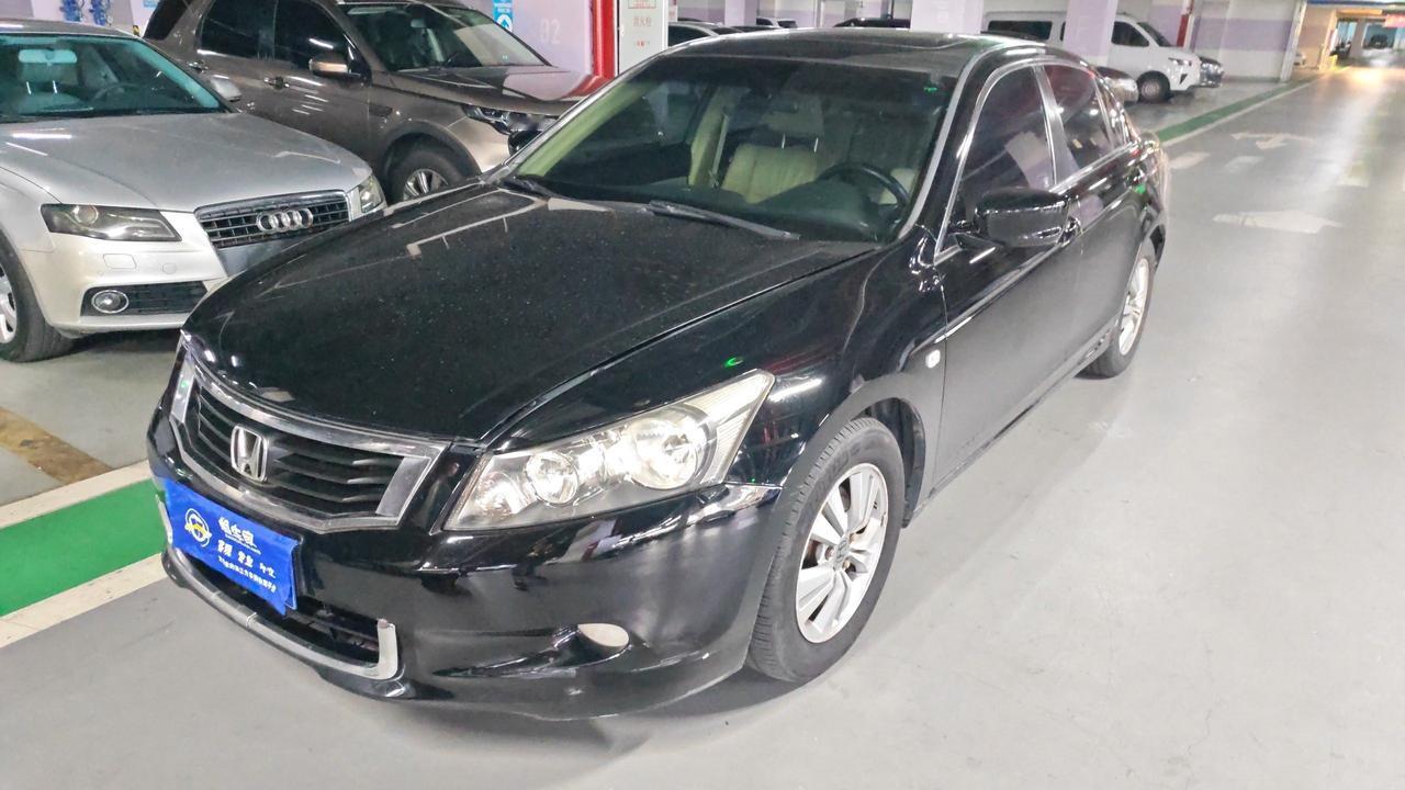 十五年前的本田雅阁，三大件耐造，皮子却破了！前两天在佛山验了一台雅阁，2010