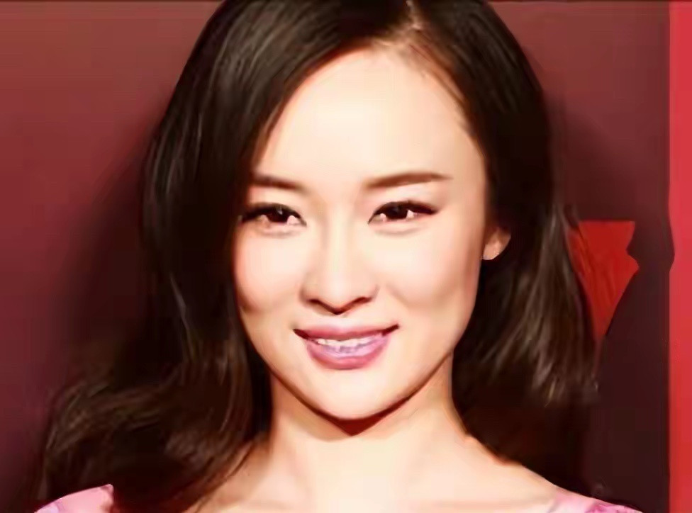 交际花、拒认女儿？45岁的"豪门阔太"霍思燕，从不像表面那么简单​​​