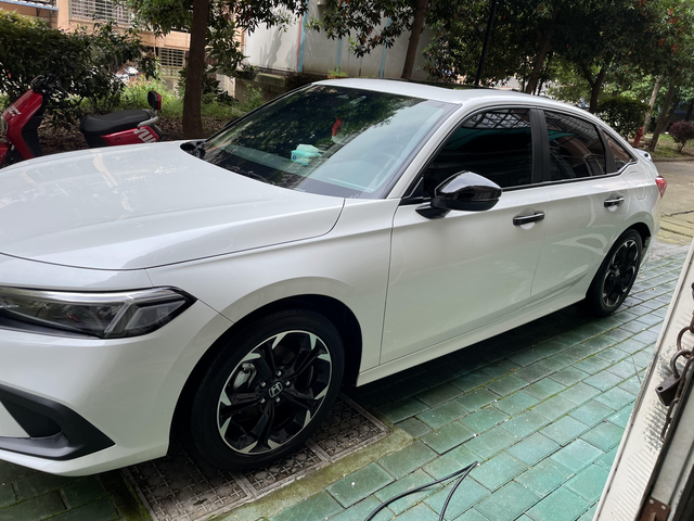 对十一代思域的吐槽十一代思域，已经跑了七千多公里，去年十月买的车，到现在，大问