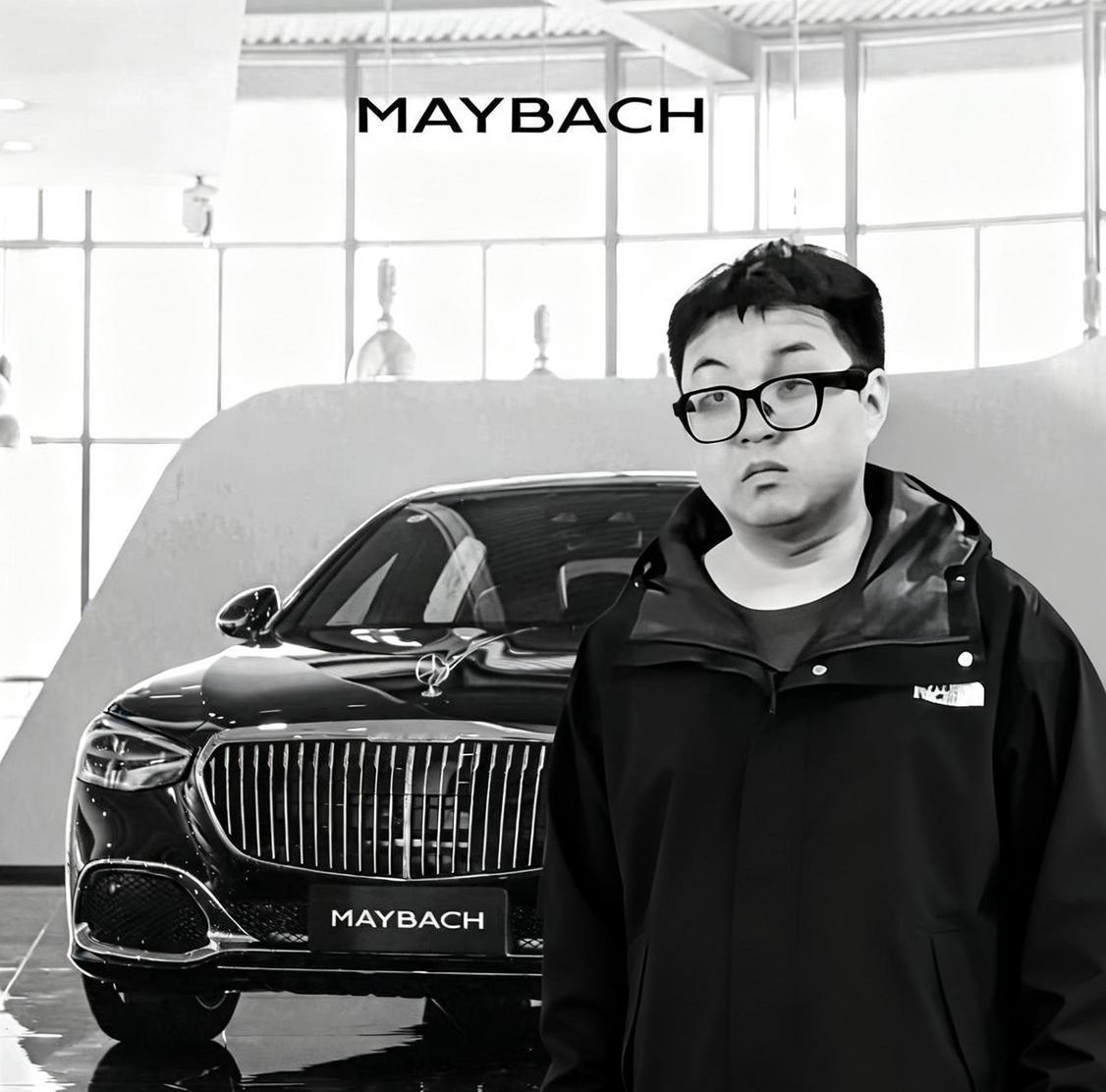 帅哥喜提迈巴赫！如果他没有选择某米轿车，选择迈巴赫，他的人生可能完全不同！迈巴赫