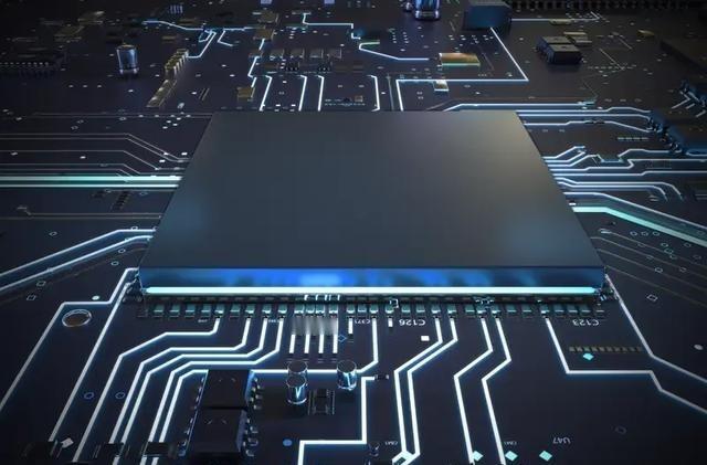 我们非常同意复旦大学沈逸教授的观点。芯片问题是目前我们国家最核心的，最关键的战略