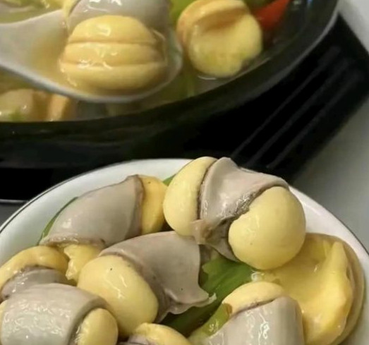 这到底是什么菜？头一次见。