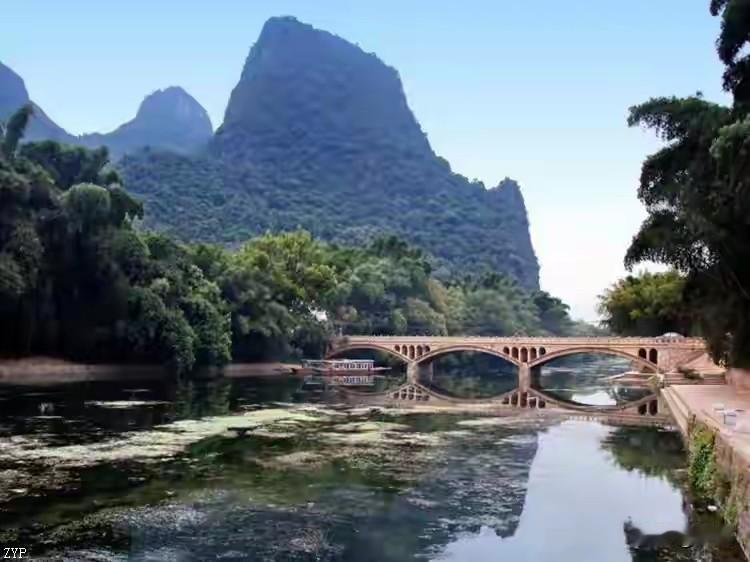 晚年通透活法：守住5条底线，退休日子越活越舒心1、管好积蓄，经济独立退休金