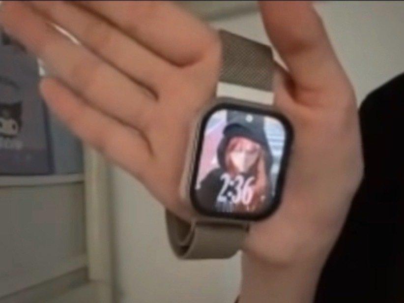 自恋程度：把AppleWatch壁纸全设成自己​