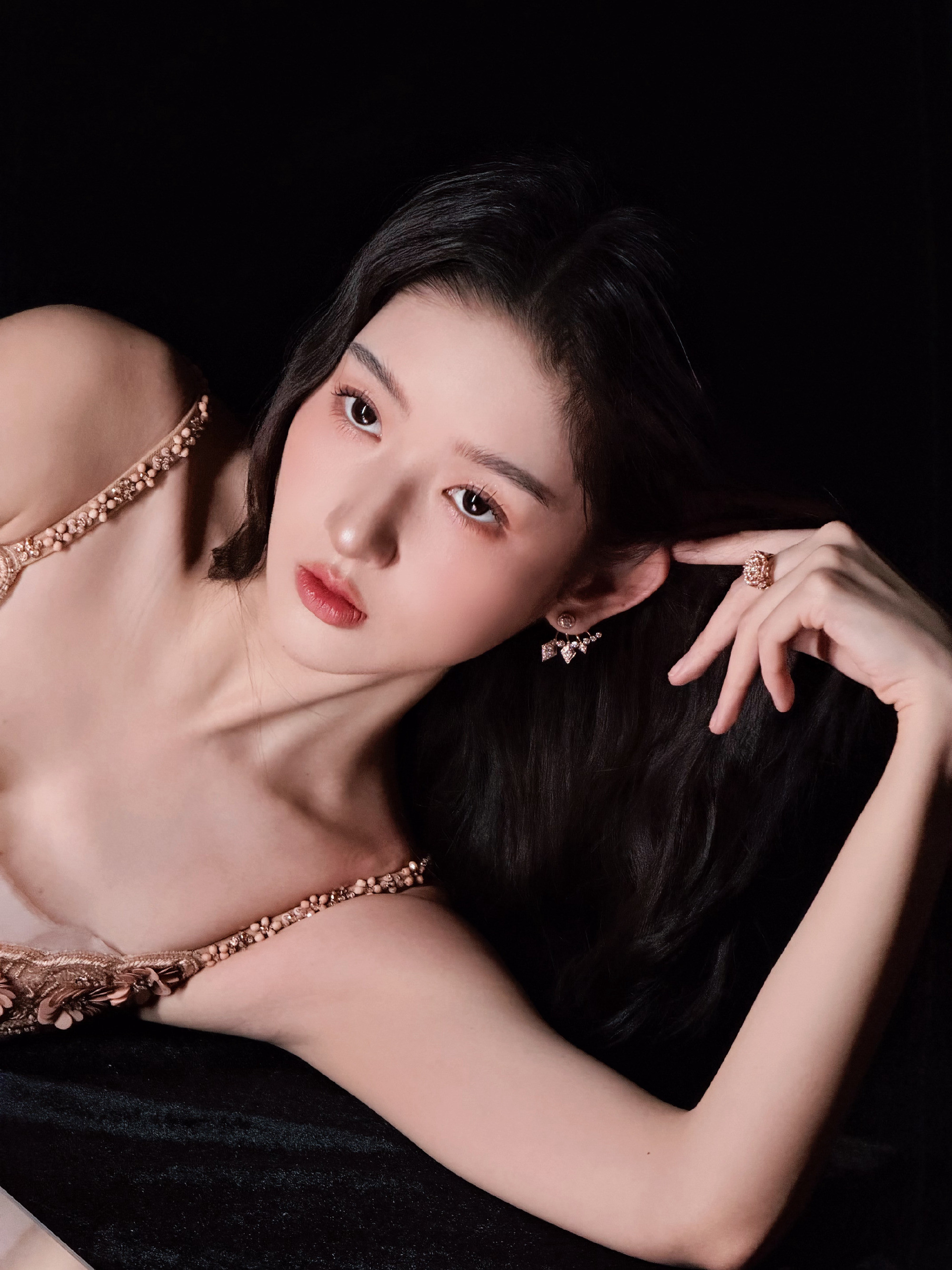 哇塞，这么美2026年幸福请降临王玉雯手心❤️这套妆造真的爆美！