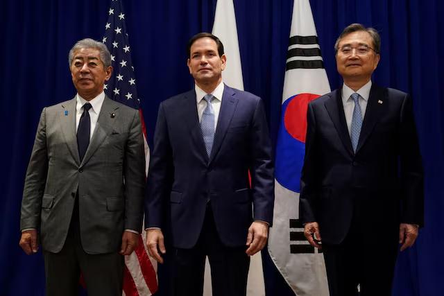 美国、日本、韩国警告台海紧张局势美国国务卿马尔科·卢比奥在纽约会见了日本和韩