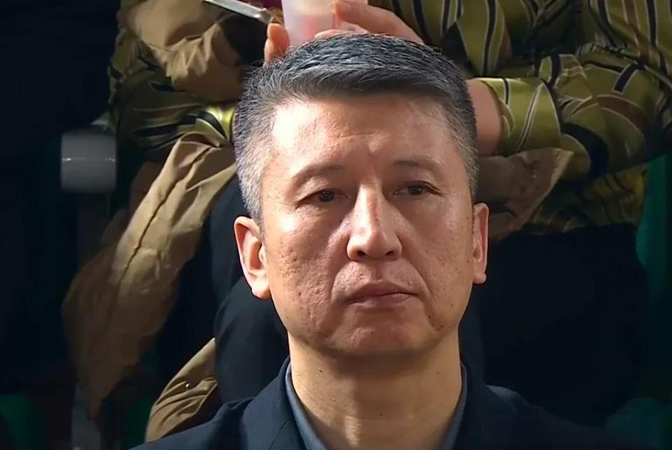 #探讨中国男篮#官方确认！郭士强再版中国男篮亚洲杯12人大名单，让人是喜还是忧
