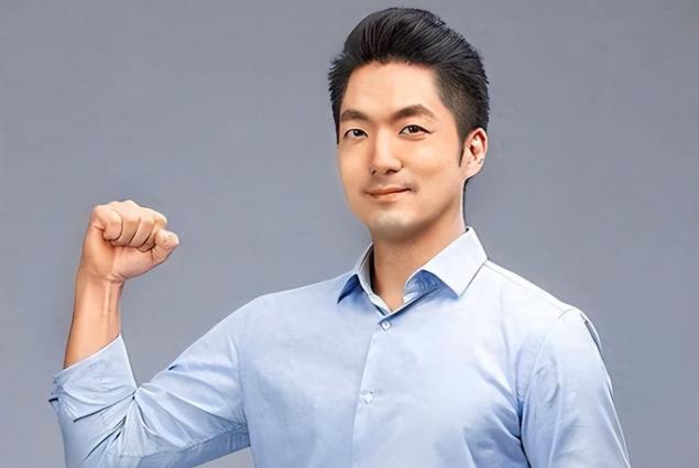 没想到，蒋万安在国民党居然藏得这么深！10月15日台媒爆料，蒋万安居然当众表