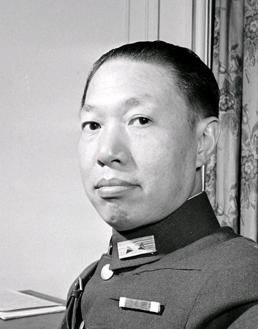 1954年，张群对蒋介石说：“熊式辉在曼谷办工厂破产了，想到台湾来谋条生路。”