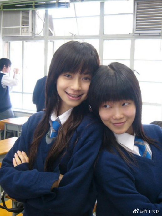 Angelababy13岁旧照2026年7月24日，网友考古翻出一组2002年A