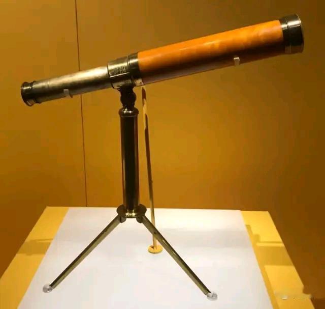 同样接触西方枪炮，清朝狂买手枪、日本死磕步枪，差距从根上就定了清朝和日本接