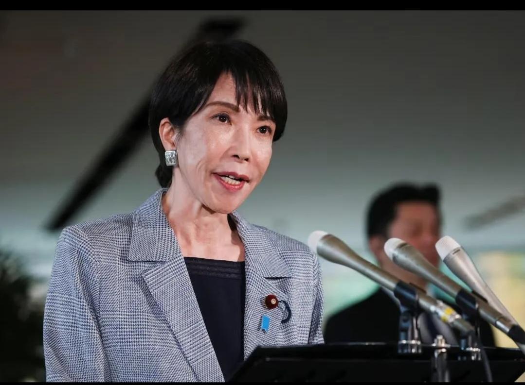 高市早苗终于还是低头了！在我国的战略决心面前，这位日本icon鹰派的代表人物，选