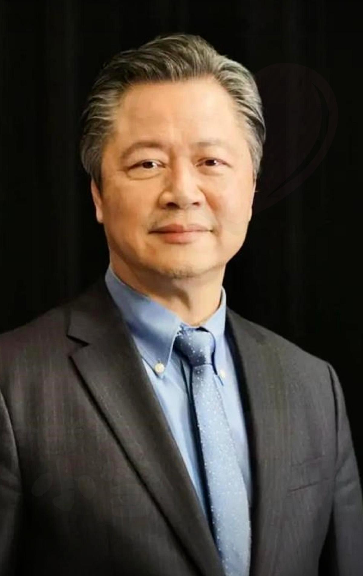 这下彻底爽了，赖岳谦哪里会睡不着，分明是被惊喜撞了满怀，民进党怕是要气到辗转反侧