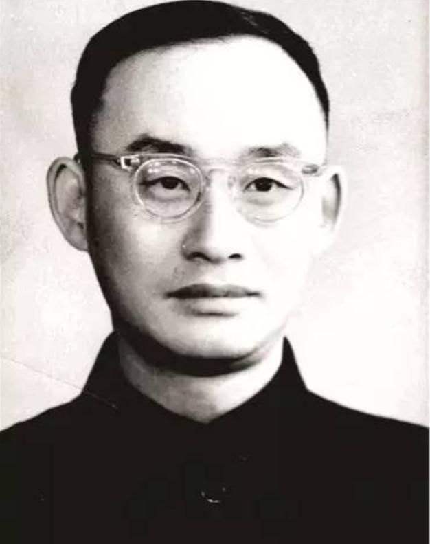 1983年，有关部门邀请外国数学家门德尔松来华讲学。不料他却大为吃惊，反问道:“