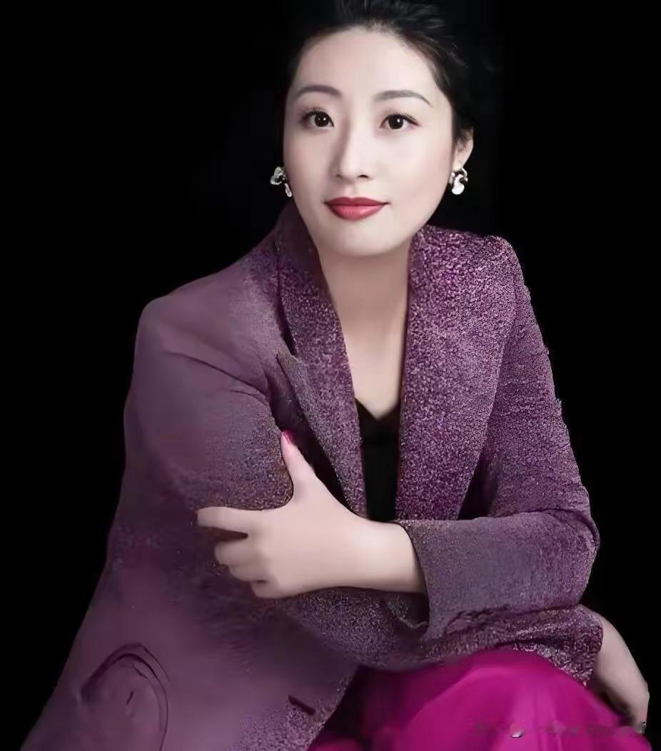 宗馥莉热度最高的5次，她已经赢了四次，这一次不知道能不能赢！第一次换代言