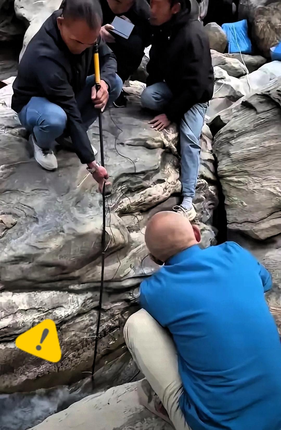 不求全尸，能带回一点属于他的念想就好。”一句话，让全场搜救人员瞬间沉默。