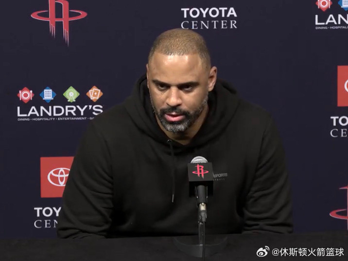 赛前火箭主帅乌度卡透露，今日伊森将取代谢泼德重回首发阵容。乌度卡解释，这是基于本