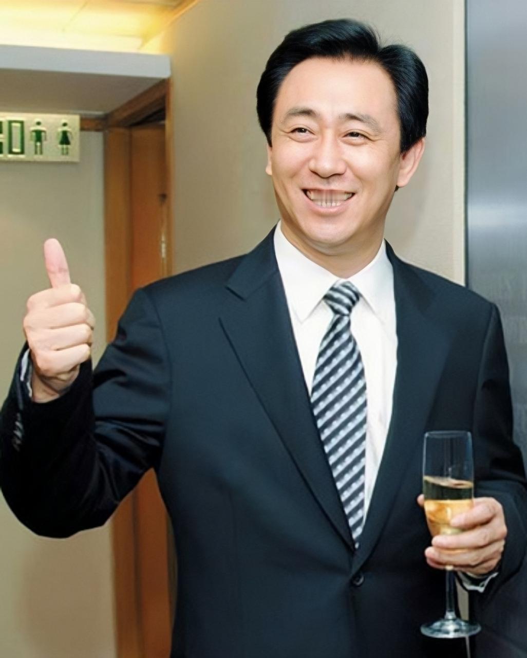 许家印的恒大从创立到破产到底创造了多少利润？许家印创立的恒大集团，从1996年