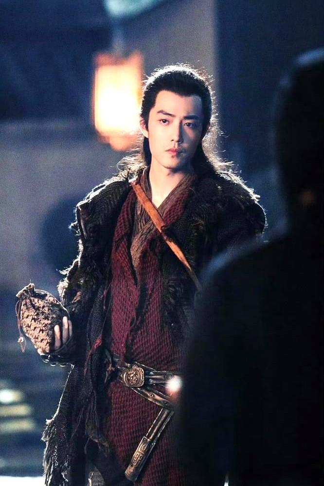 2020年，一部叫《狼殿下》的剧，男二把男主给“掀”了。这剧压了3年，202