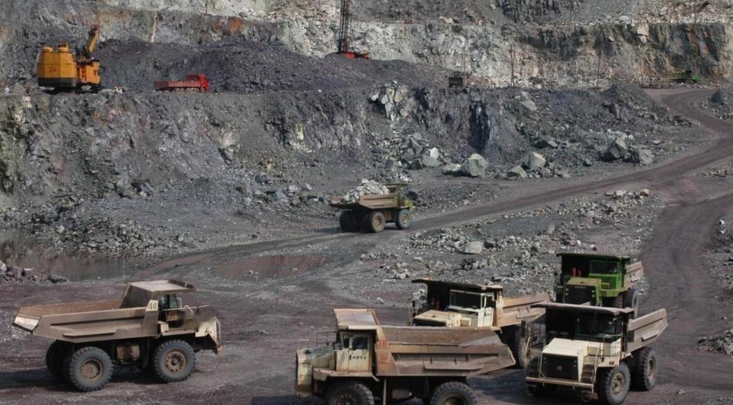 土耳其发现超6亿吨稀土矿，瞬间觉得自己手握“王炸”，扭头就找中国：你出技术，我出