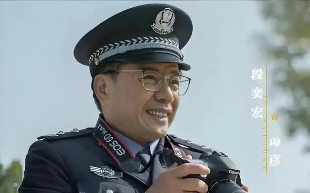 电视剧《藏锋》即将于8月17日在CCTV综合频道黄金档播出说起段奕宏，观众们对