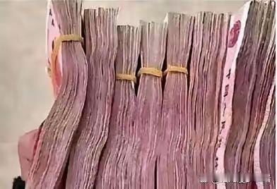 我想问大家一个问题，我应该退回赠品吗？事情是这样的，两个月前我去邮政储蓄银行存了