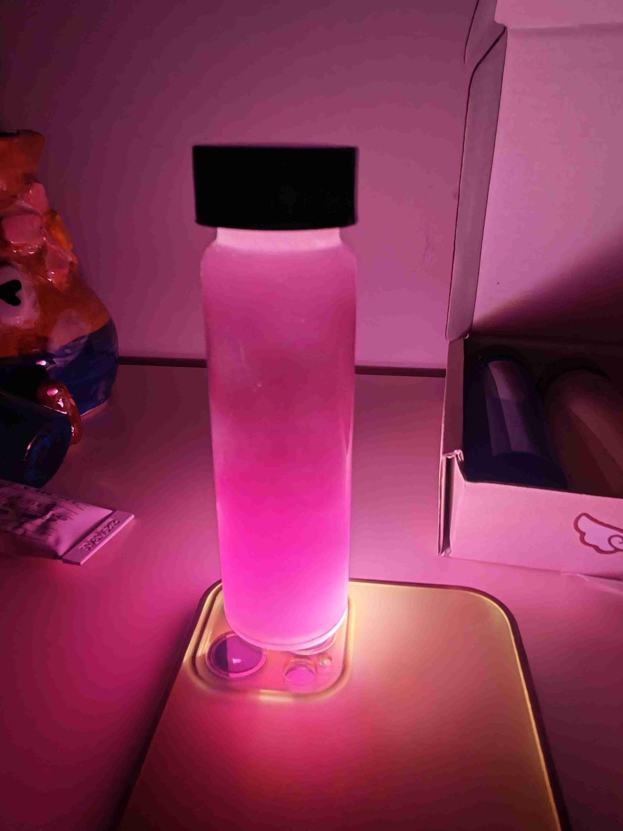 关于婚姻的定义，长久以来众说纷纭。有人将其分为三等：上品婚姻，是双方彼此