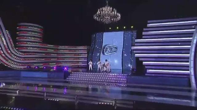 全球收入最高的男明星_最高收入偶像