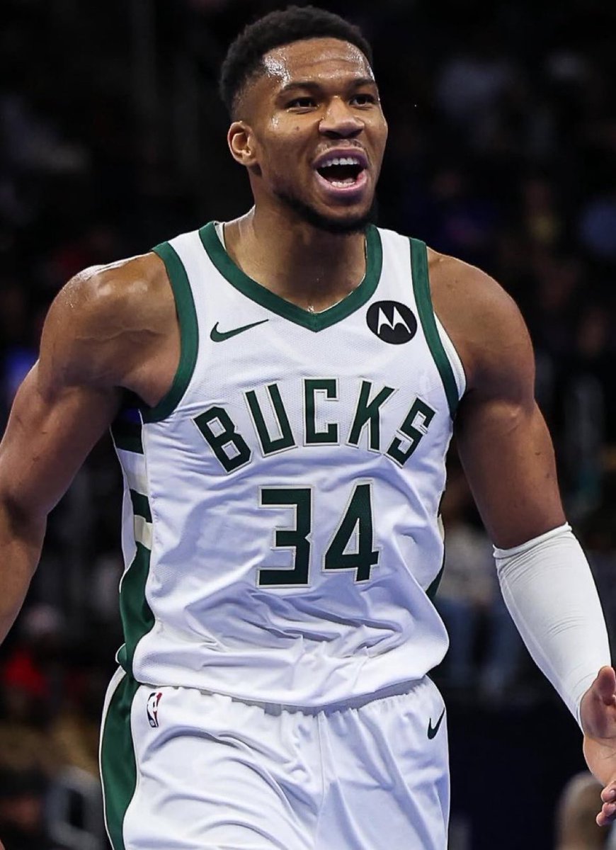 扬尼斯40分钟砍25分18助攻7篮板