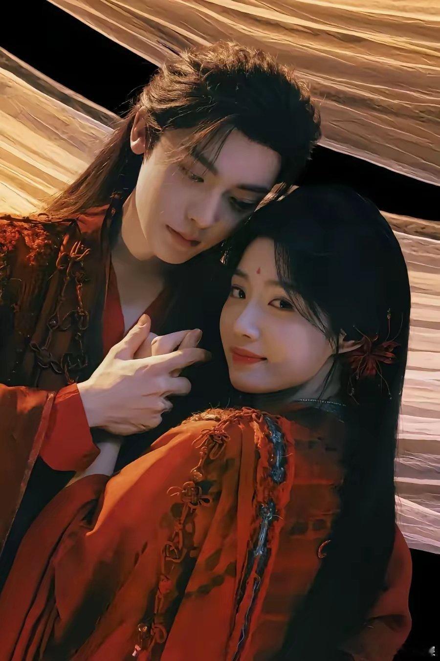 现在都流行主演亲自下场？继李沁之后《入青云》也在娱乐圈疯狂摇人​侯明昊和卢昱晓主