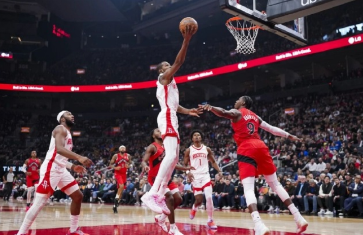 31分5板3帽大胜猛龙,杜兰特却为罚球失手道歉!超越乔丹的夜晚,他仍不满足