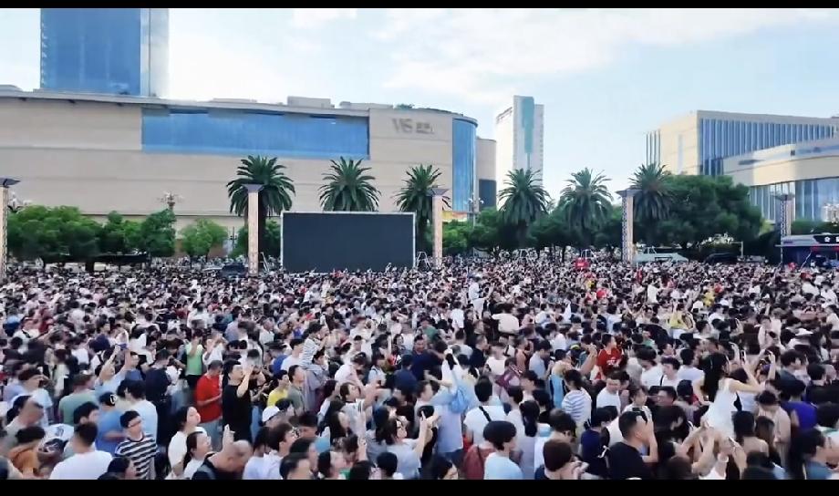 2026年8月1日，为庆祝中国人民解放军建军暨八一南昌起义99周年，“弘扬爱国志