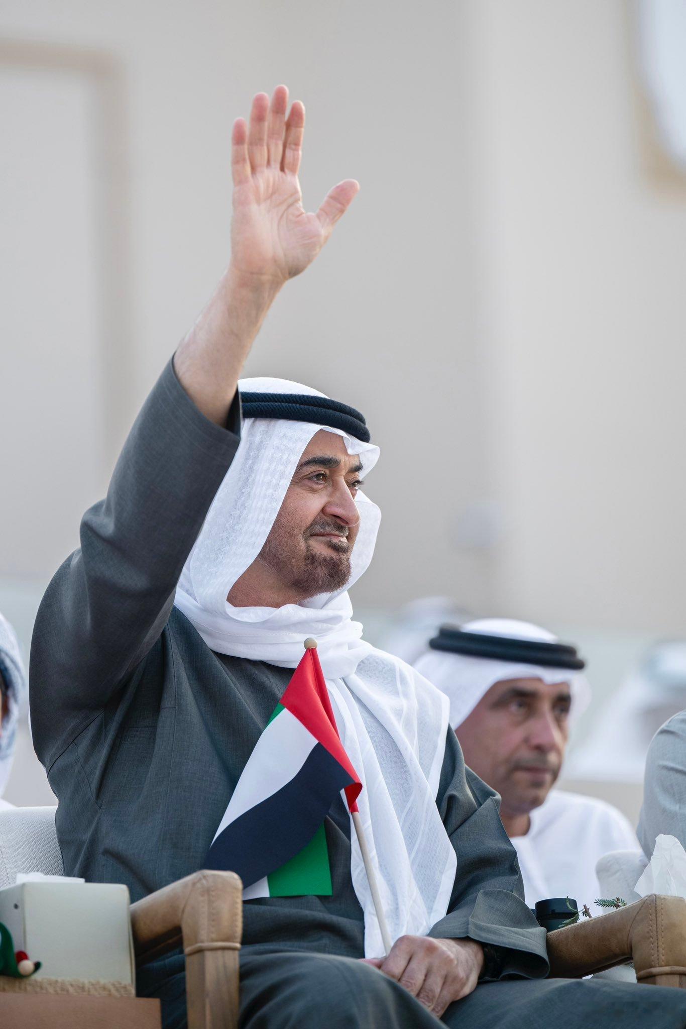 阿联酋王室🇦🇪2月17日，阿联酋总统&阿布扎比酋长国酋长谢赫·穆罕默德·本·