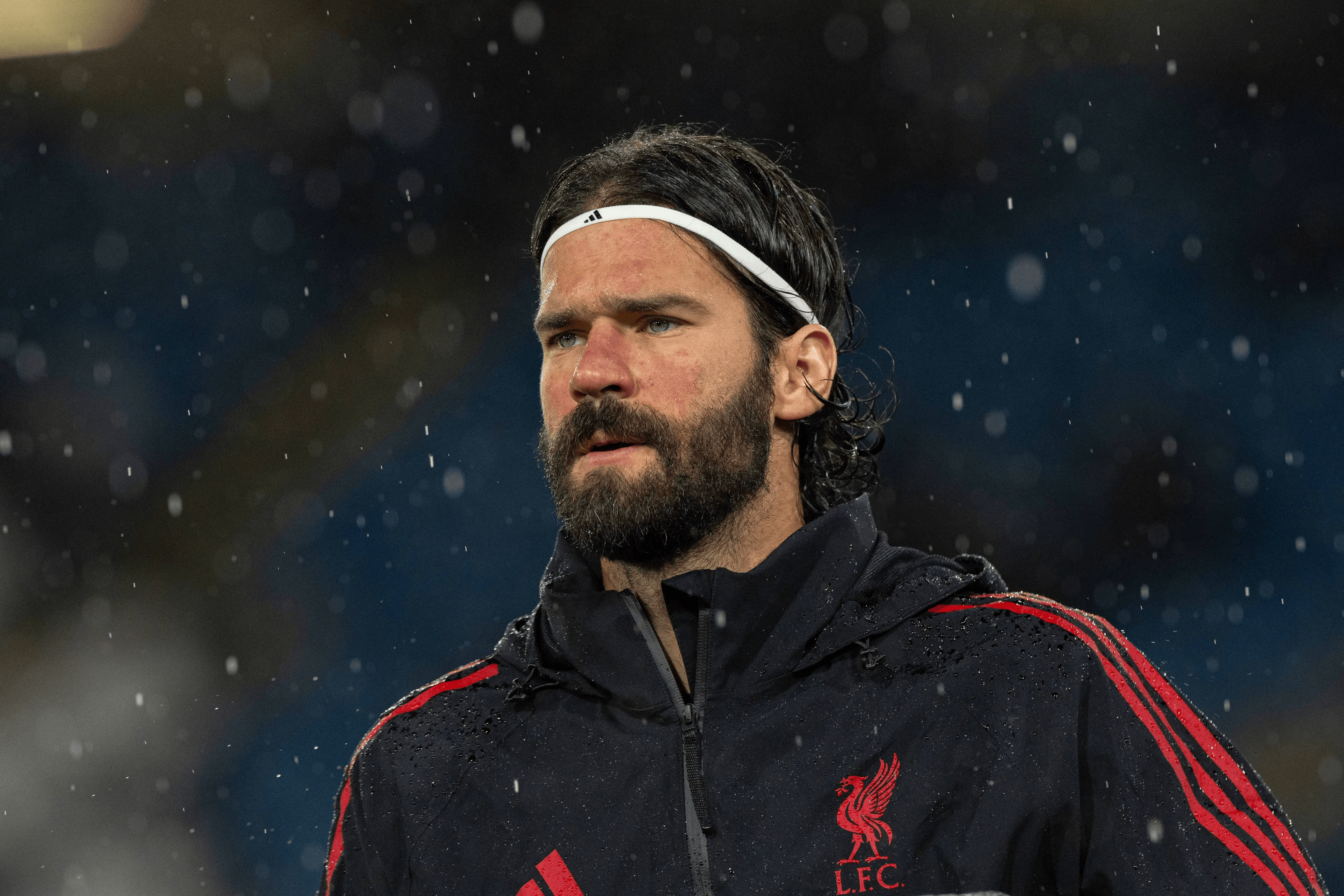 记者: 米兰有意签阿利松顶替迈尼昂, 利物浦愿在明夏出售他