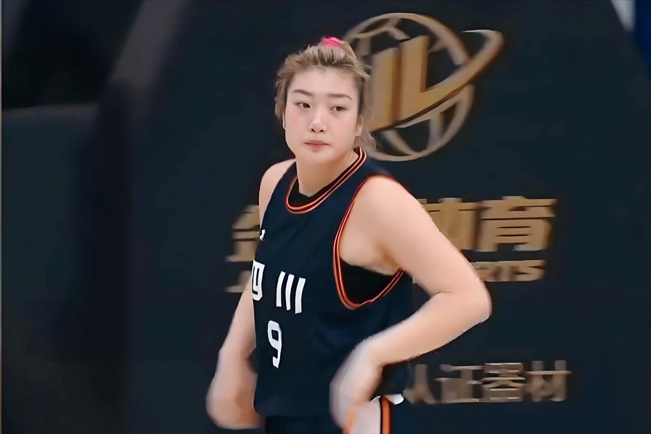 不服不行！四川女篮错失全运会冠军，两次倒在广东队脚下，李梦和王思雨重回国家队难了
