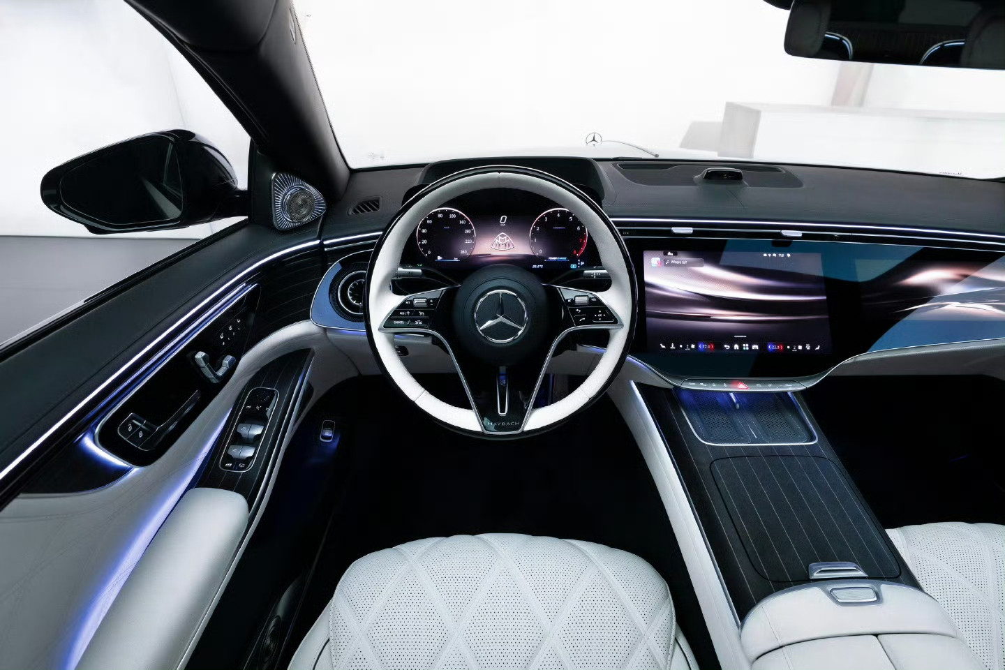 中期改款迈巴赫S级正式发布，各位老板请欣赏～