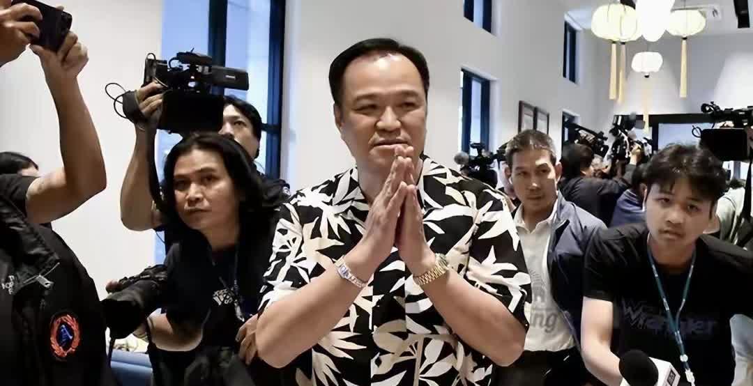 泰国政坛大变天！新总理阿努廷刚对外放话：内阁改组已全部敲定，但他特意强调——别用