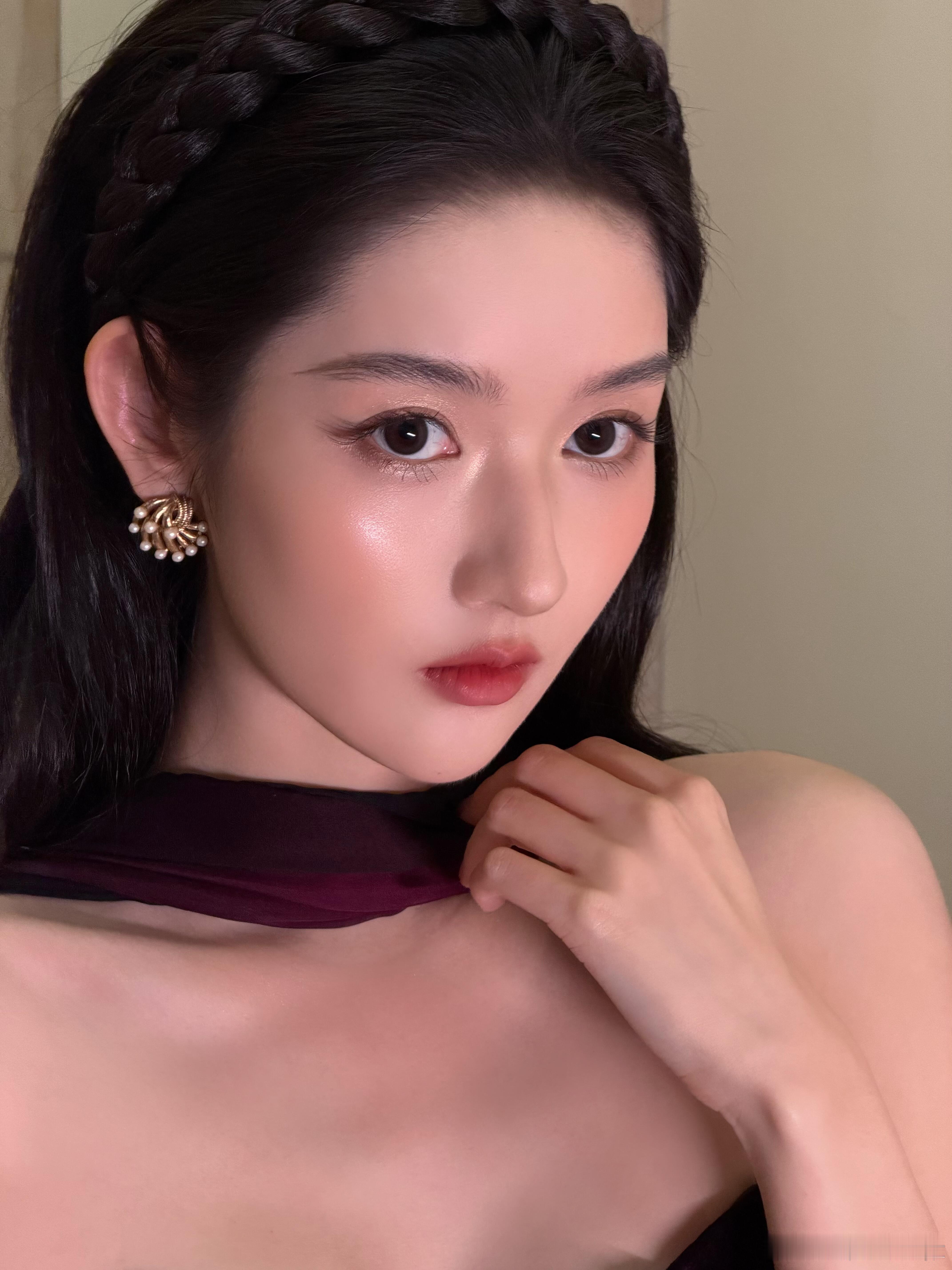 王玉雯：早就说了不要因为搞笑女搞笑就忽略颜值[爱心]​​​