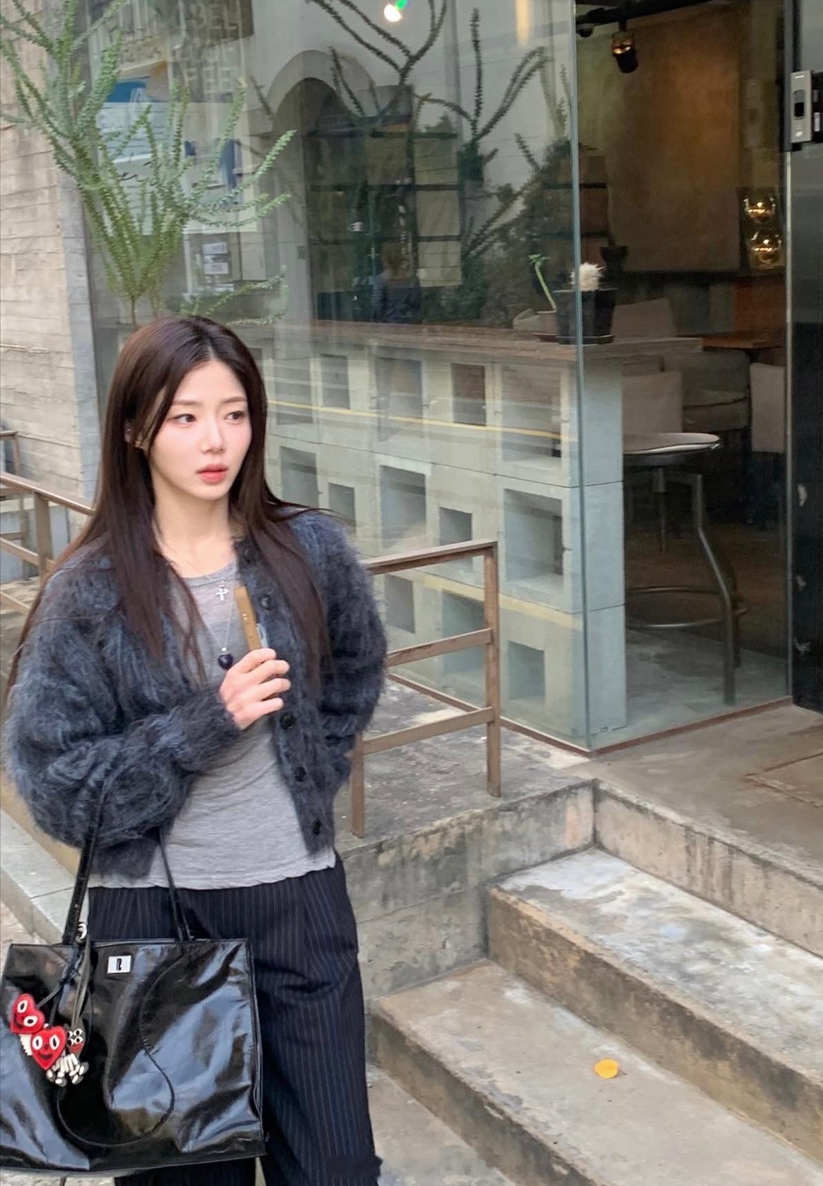 连续更新第2642天韩国时尚女生日常搭配