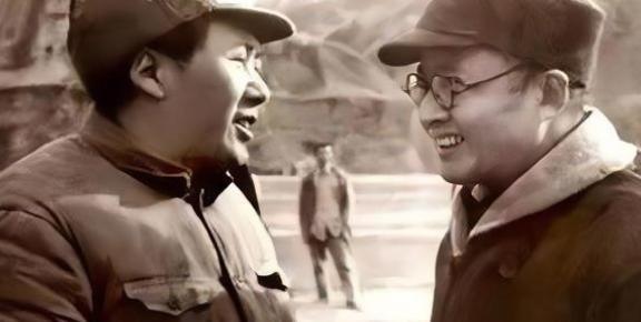 陈云晚年回忆说，遵义会议上有两个人反对毛主席，一个是凯丰，他反对最坚决，态度最明
