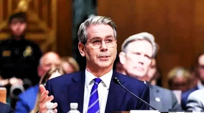 美国财政部长贝森特发出了最后通牒！在与中国达成关税协议之后，美国几乎未曾占到