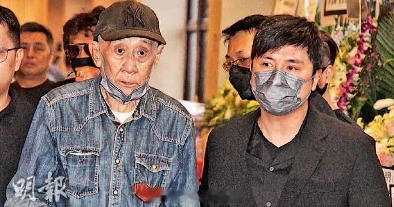 明报：李泳豪代父澄清已和TVB完成签约李家鼎当年称不获续约另有内情81岁李家鼎和