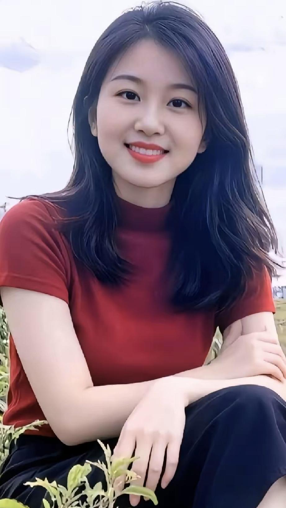立身先正己，处世贵包容。世间本就人无完人，万事也难事事圆满。拿镜子照自己