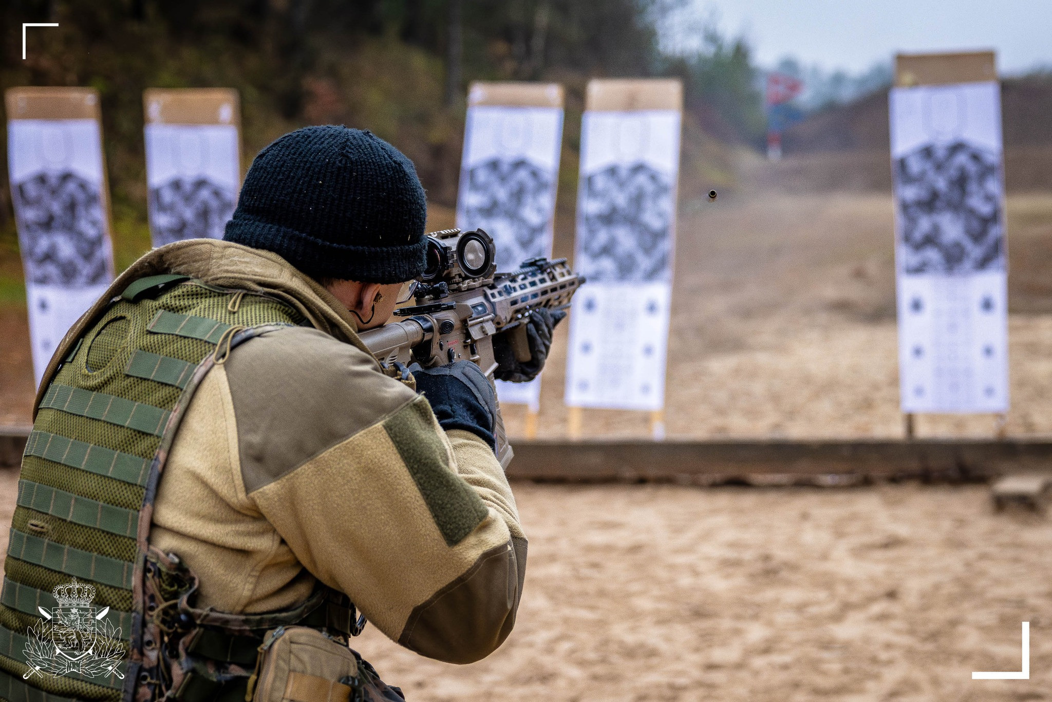 卢森堡国防军新兵射击训练烽火问鼎计划