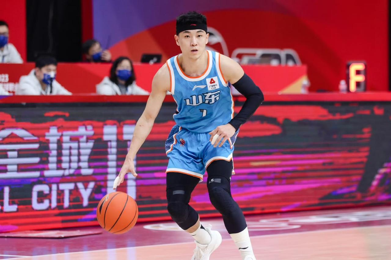 太让人失望了，虽然山东111-103险胜天津，但这2位球员表现不佳！1. 陈林