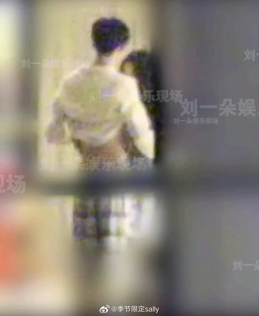 周也男朋友是谁，其实这个视频我竟品出了一丝甜味曝周也恋情