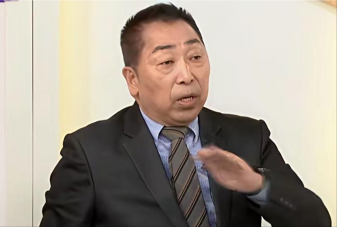 近日，台湾名嘴唐湘龙说:战争是拖垮一个国家最容易，最快捷的办法。现在美国希望中国