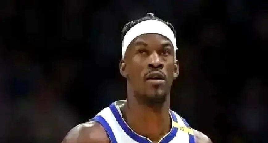 库明加和科尔的矛盾，把勇士逼上绝路了。库明加这边，肉眼可见的天赋，却因为轮换